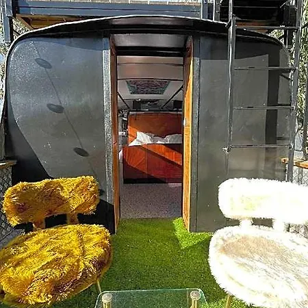 Hotel Luxury The Gatsby Bus Un Voyage Experience Guia (Faro)